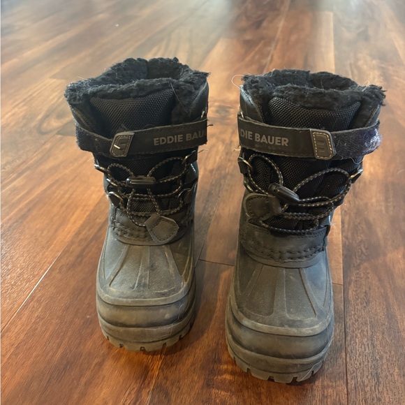 Eddie Bauer Kids Black Snow Boots - Picture 2 of 4